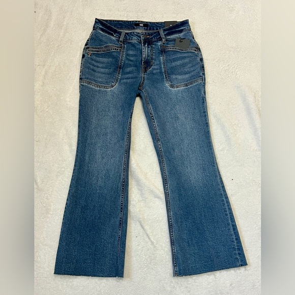 FRYE NWT the Veronica Cropped Bootcut Jean - Size 25 - Picture 2 of 13